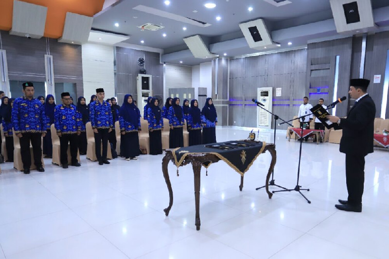 Pj Sekda Banda Aceh Lantik 32 Penjabat Fungsional
