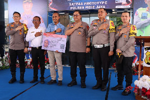 Peluncuran SIM C1 Perdana Se-Sumatera, Kapolres Pijay Sambut Kapolda di Satpas Prototype
