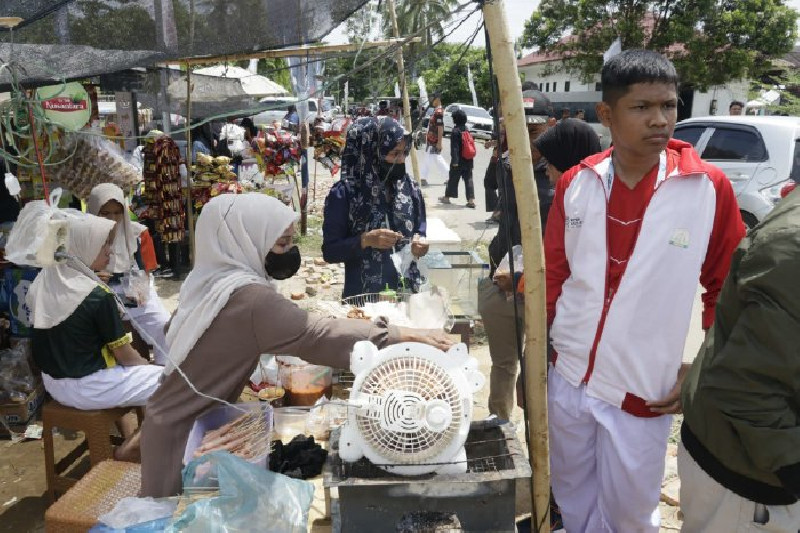 Imbas POPDA, Naikkan Omzet Pedagang Kuliner di Aceh Timur