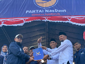 12 Parpol Non Parlemen dan 20 Relawan Deklarasikan IMAM Maju Pilkada 2024