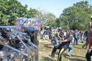 Kerusuhan dan Ledakan Bom Warnai Simulasi Pengamanan Pilkada Langsa 2024