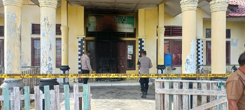 Kantor Camat Darul Falah di Aceh Timur Dibakar OTK