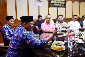 Pj Gubernur Safrizal Terima Kunjungan Tim Findco Investor Berhard Malaysia