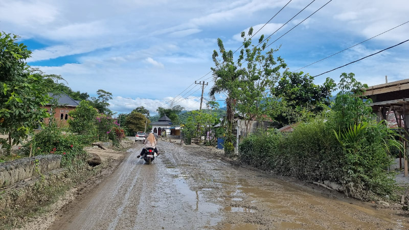 Fokusgampi: Rusaknya Jalan Tangse-Geumpang Rugikan Pariwisata dan Aktivitas Warga