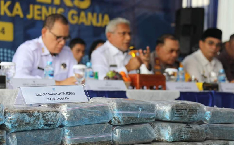 BNN Gagalkan Penyelundupan Paket Ganja dari Aceh ke Sumatra Barat