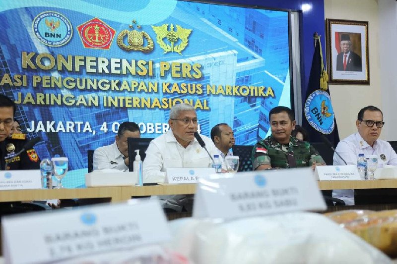 Petugas Gabungan Gagalkan Penyelundupan Narkotika Jaringan Internasional