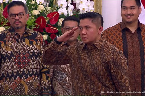 Teddy Indra Wijaya Dilantik sebagai Sekretaris Kabinet Merah Putih