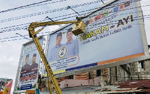 Panwaslih Aceh Barat Tertibkan APK Pilkada 2024