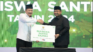 Kado Hari Santri 2024, Baznas Luncurkan 10 Ribu Beasiswa Santri