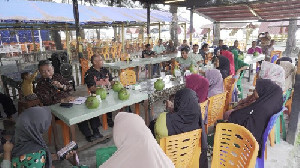 Pemkab Simeulue Dorong Pemberdayaan UMKM Terintegrasi dengan BUMDes di Desa Lantik