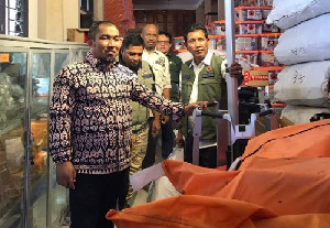 Siaga Bencana, Pj Bupati Tinjau Logistik dan Peralatan BPBD Aceh Besar