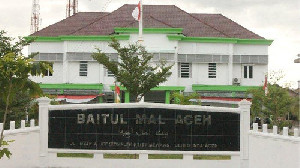 Baitul Mal Aceh Serahkan Bantuan Usaha Mikro kepada 133 Mustahik