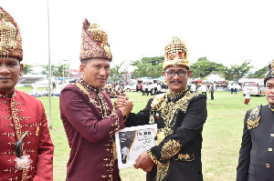 Pj Bupati Berikan Penghargaan Kepada Kapolres Bireuen Atas Keberhasilan Ungkap Kasus Narkoba