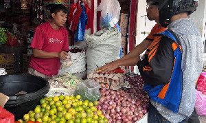 Harga Pangan di Bulan Maulid Naik Turun, Pedagang dan Konsumen Beradaptasi