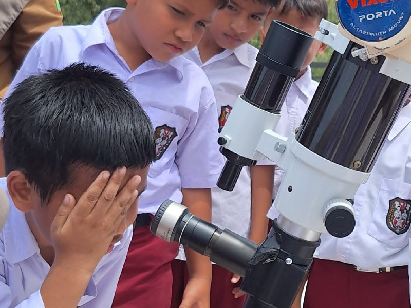 Rombongan Pelajar di Aceh Belajar Tata Surya di Observatorium Lhoknga