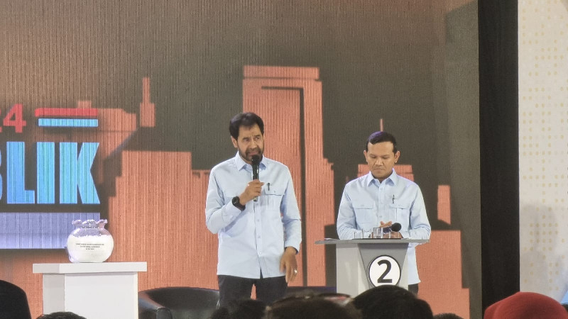 Tutup Debat Pilgub Aceh, Mualem: Bagaimana Memimpin Negeri, Jika Kita Tidak Bisa Mengaji