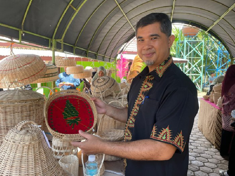 Aceh Besar Dukung Usulan Pembentukan Koperasi Pengrajin Rotan