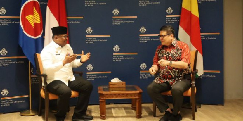 Pj Gubernur Safrizal Jumpai Dubes Syechelles Ajak Investasi ke Aceh