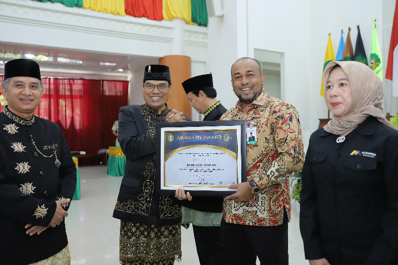 Bank Aceh Terima Penghargaan dari UIN Ar-Raniry atas Dukungan Peningkatan Mutu Pendidikan