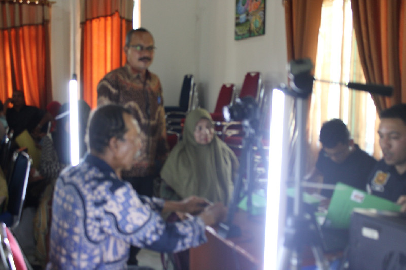 Calon Jemaah Haji Bireuen Mulai Perekaman Biometrik Paspor untuk Persiapan Haji 2025