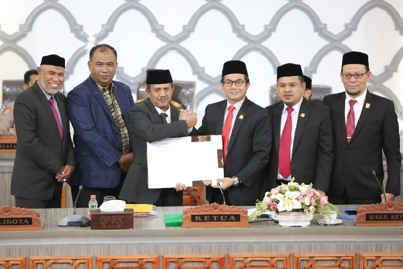 Pemko dan Dewan Sepakati RAPBK Banda Aceh 2025 Rp1,4 Triliun