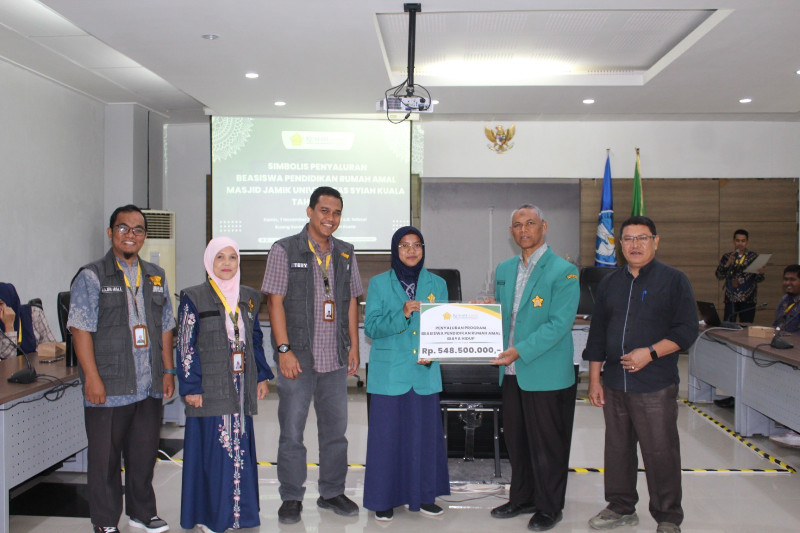 Rumah Amal Masjid Jamik USK Salurkan Beasiswa Rp1,4 Miliar untuk 491 Mahasiswa