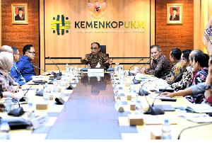 Gapoktan Harus Bertransformasi Jadi Koperasi untuk Salurkan Pupuk Bersubsidi