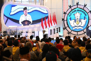 Puncak HGN, Prabowo Umumkan Kenaikan Kesejahteraan Guru ASN dan Non-ASN pada 2025