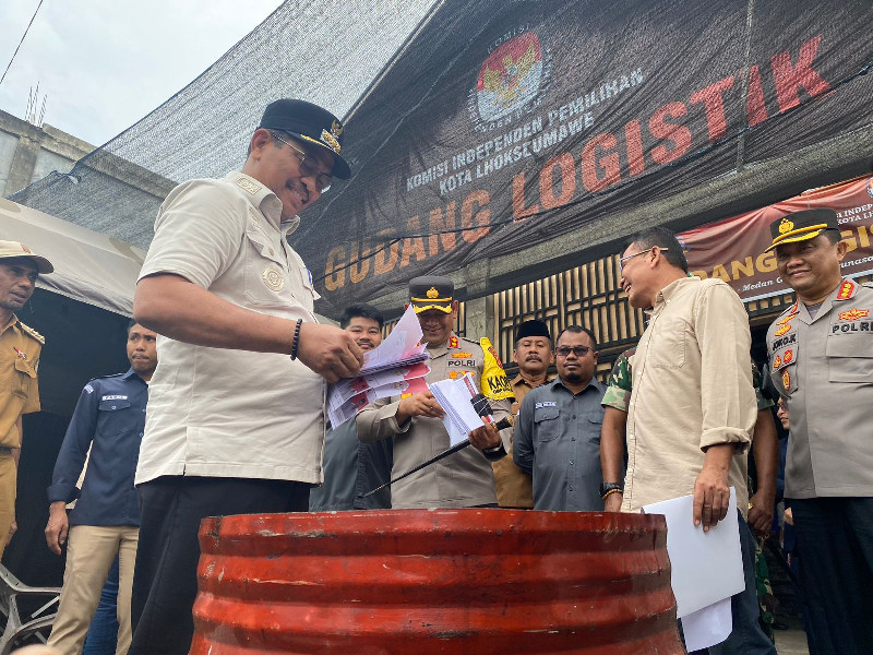 KIP Lhokseumawe Musnahkan 130 Surat Suara Rusak