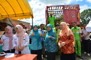 Hanya 3 Jam, Omset Pasar Tani Nagan Raya Capai Rp126 Juta