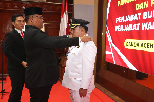 Almuniza Kamal Resmi Jadi Pj Wali Kota Banda Aceh