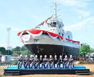 Kapal Harbour Tug Produksi Dalam Negeri Siap Perkuat TNI AL