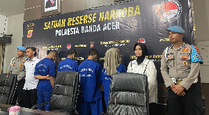 Perempuan Muda Selundupkan 2 Kg Sabu di Bandara SIM, Terancam Pidana Mati