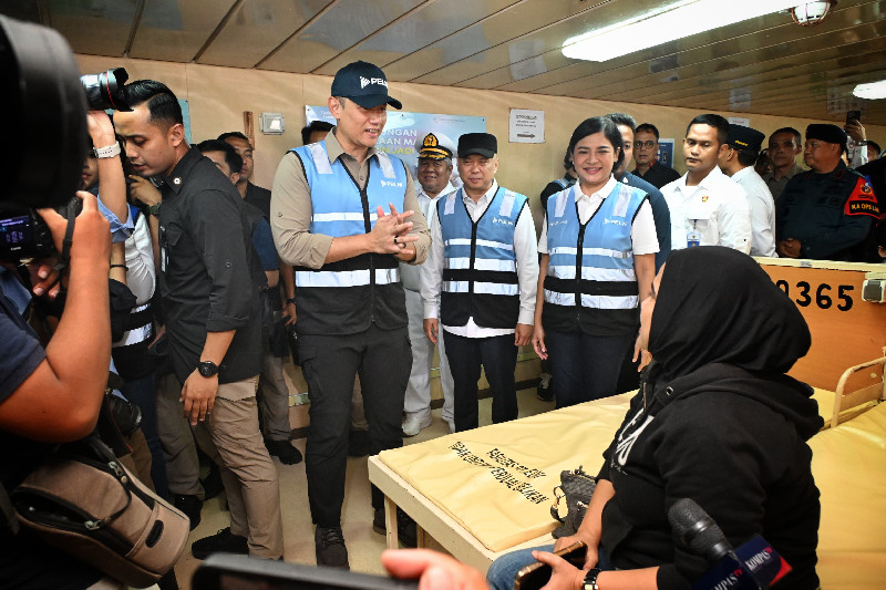 Menhub Dudy dan Menko AHY Pastikan Kelancaran Perjalanan Angkutan Laut di Tanjung Priok