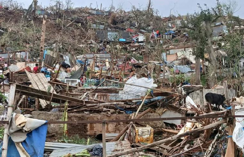 Siklon Chido Hantam Kepulauan Mayotte Prancis, Sedikitnya 11 Orang Tewas