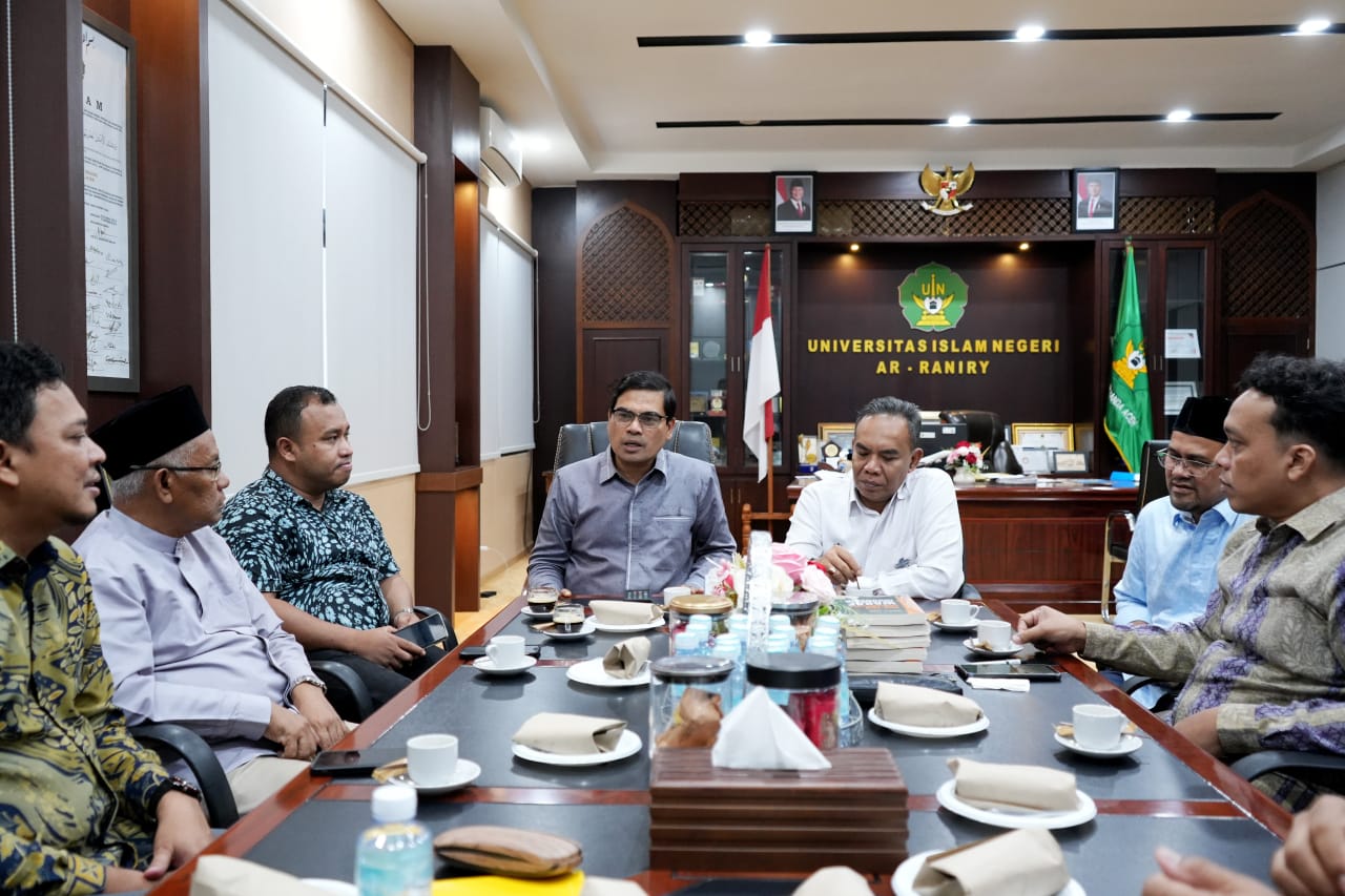 Tim Mualem Temui Rektor UIN Ar-Raniry, Bahas Kolaborasi untuk Pembangunan Aceh