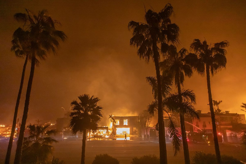 Banjir dan Kebakaran Hutan: Dinamika Cuaca Ekstrem yang Melanda California