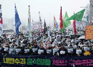 Ditengah Dinginnya Cuaca, Demonstran Korea Selatan Tuntut Pemakzulan Presiden