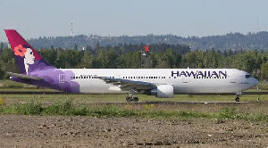 Asap di Kokpit, Picu Pesawat Hawaiian Airlines Kembali ke Bandara Seattle