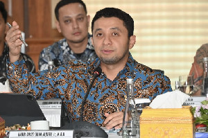 Komisi I DPR RI Dukung Rancangan Regulasi Pembatasan Usia Akses Media Sosial