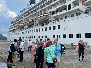 Kapal Pesiar Sambangi Sabang, Bawa 214 Wisatawan Mancanegara