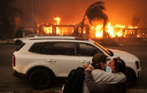 Kebakaran Terparah di Los Angeles, Hampir 180 Ribu Warga Mengungsi