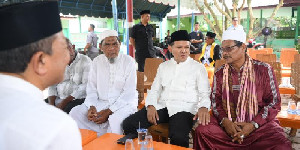 Wagub Fadhlullah Silaturahmi ke Dayah di Pidie