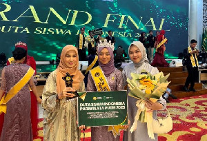 Siswi MA Darul Ulum Banda Aceh Raih Gelar Duta Siswa Pariwisata Indonesia 2025