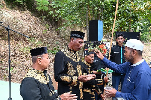 Ratusan Warga Hadiri Kenduri Raya Gle Lampuuk