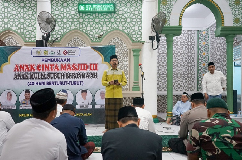 Farid Nyak Umar: Anak Cinta Masjid, Bangkitkan Syiar Islam Lewat Salat Subuh Berjama’ah