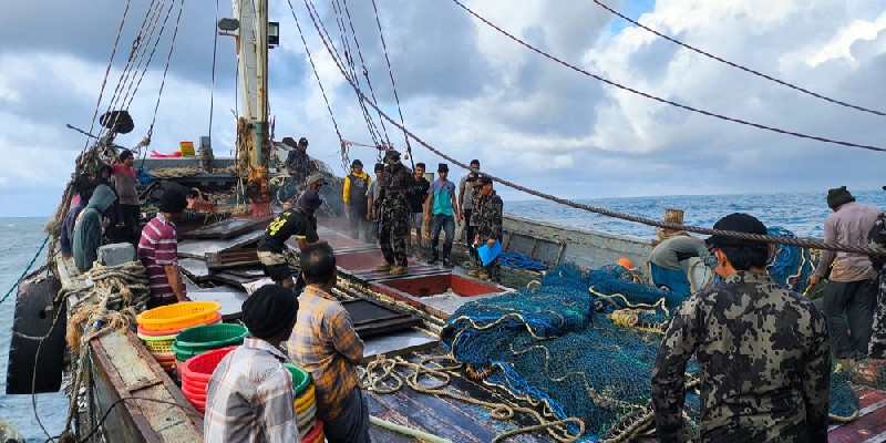 KKP Amankan 2 Kapal Ikan yang melanggar ketentuan Alat Penangkap Ikan