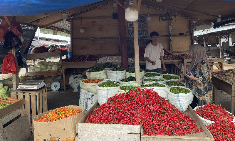 Harga Bahan Pokok di Pasar Almahirah Banda Aceh Stabil, Daya Beli Mulai Turun