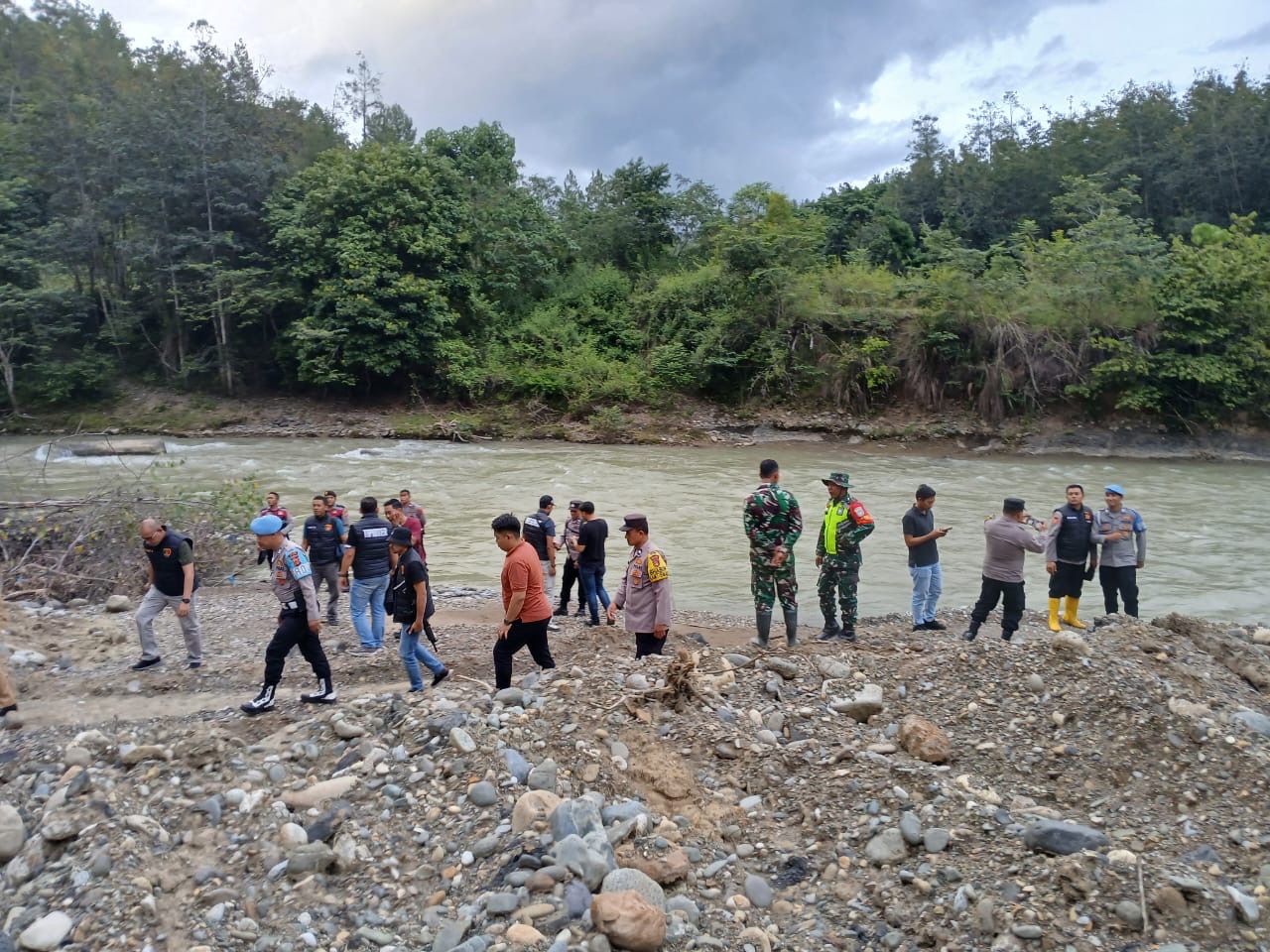 Tambang Ilegal Mengalir Deras di Bumi Linge