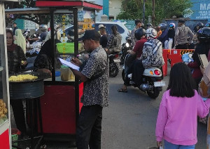 BLUD UPTD Pasar Banda Aceh Bantah Pungutan Liar ke Pedagang Takjil